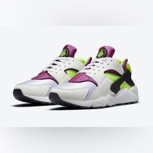 Nike Air Huarache in Neon and Magenta